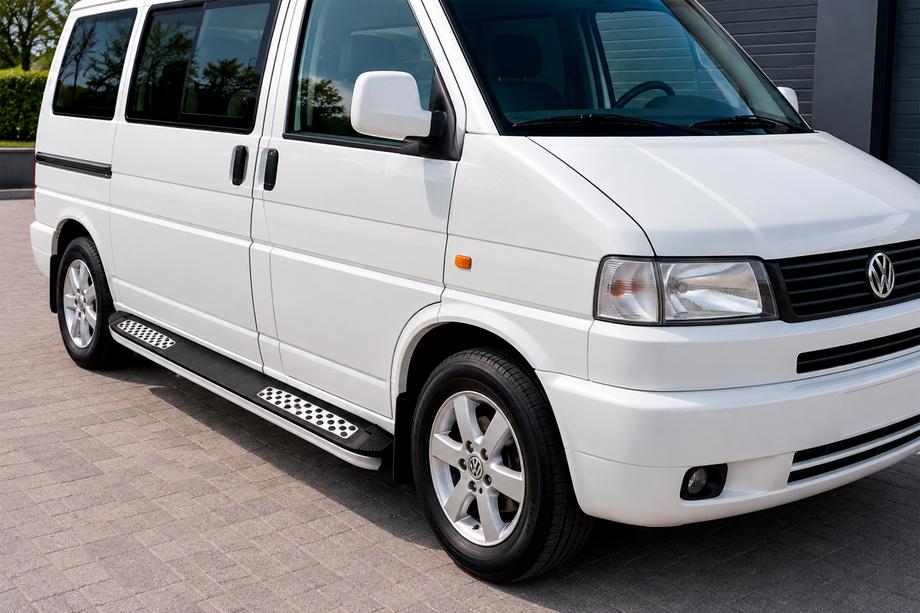 Volkswagen T4 Caravelle/Multivan 1990–2003 Seitenschweller Tayga V2 (2 Stk., Aluminium) Image