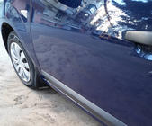 Dacia Sandero 2007-2013 Vordere Schmutzfaenger (2 Stk.) Foto 2