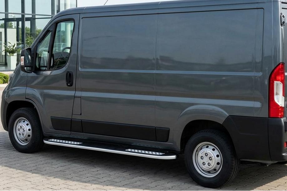 Peugeot Boxer 2006-2025 Seitenschweller Tayga V2 (2 Stk., Aluminium) Image
