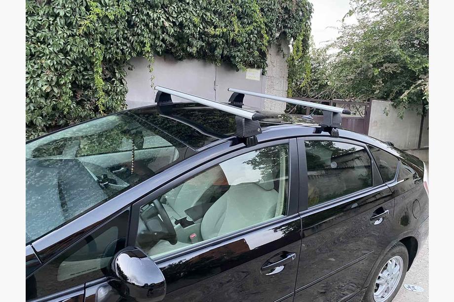 Toyota Prius 2009-2015 Dachträger für glattes Dach (2 Stk, Asaf V4) Image
