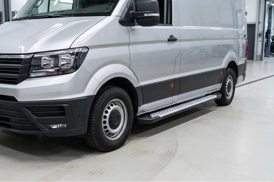 Volkswagen Crafter 2016- Trittbretter Allmond Grey (2 Stk., Aluminium) Image