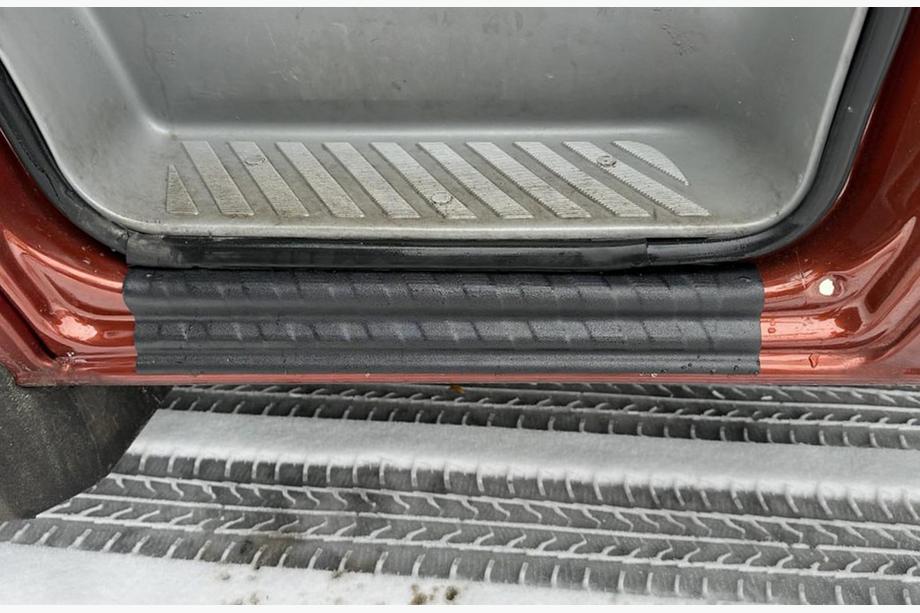 Mercedes Sprinter W906 2006–2018 Einstiegsleisten Abdeckungen EuroCap (2 Stk, ABS) Foto 4
