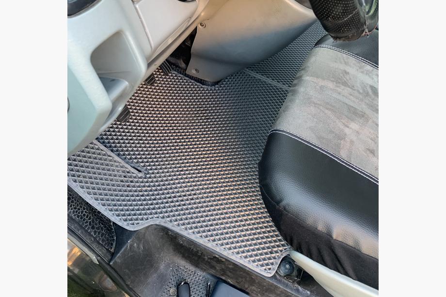 Renault Trafic 2001–2015 EVA Fußmatten (Grau) 1 + 1 Image