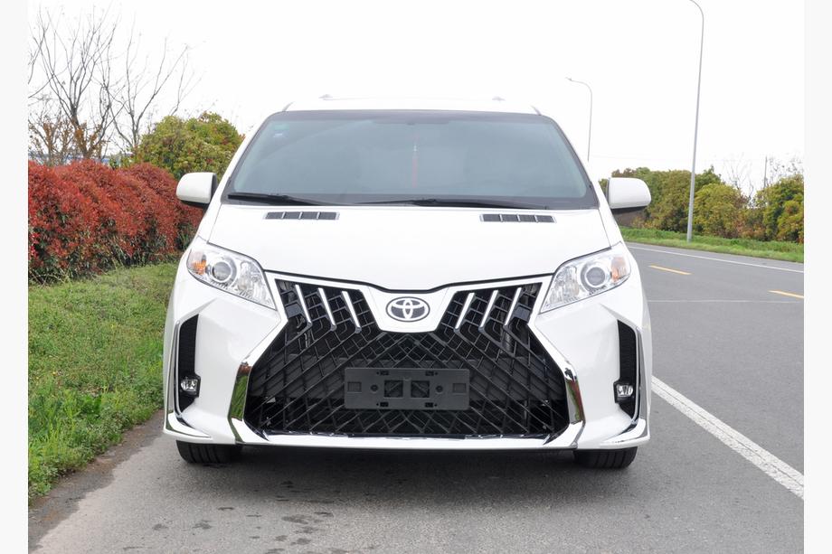 Toyota Sienna 2010-2020 LM-Style Bodykit Komplettset Image