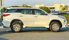 Toyota Fortuner 2015- Lexus-TRD V2 Bodykit Set (für 2015-2020) Foto 4