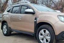 Renault Duster 2018-2024 Windabweiser (4 Stk, HIC) Foto 1