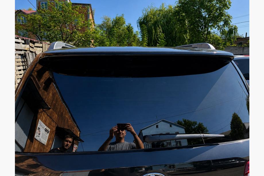 Toyota Land Cruiser 200 2007-2021 Heckspoiler ohne LED (2016-2021) Grundiert zum Lackieren Foto 2