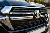 Toyota Land Cruiser 200 2007-2021 Bodykit 2016-2021 (Executive 2021) Foto 16