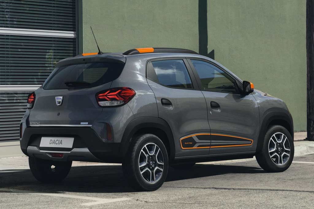 Die Premiere der Serienmodifikation des Elektroautos Dacia Spring Electric