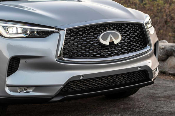 Die Infiniti QX50-Frequenzweiche wurde extern aktualisiert und die Grundkonfiguration erweitert Foto 2