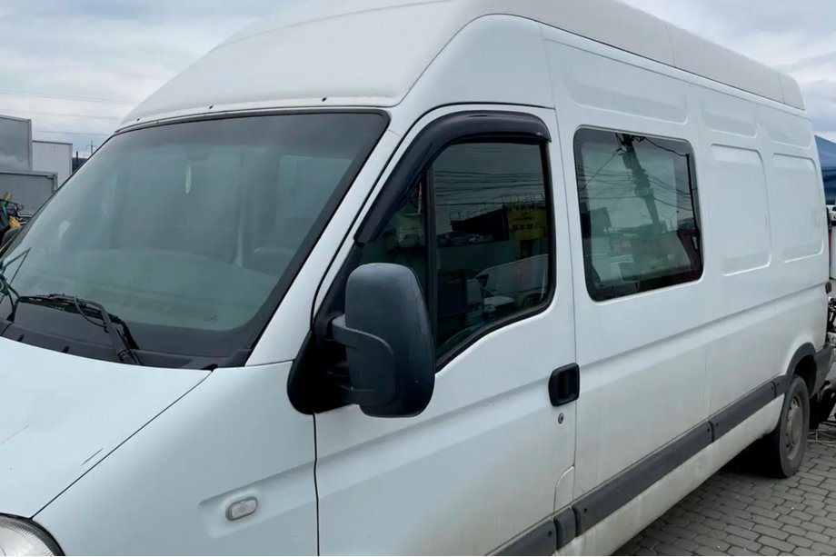 Iveco Daily 2006-2014 Windabweiser (2 Stk, HIC) Foto 2