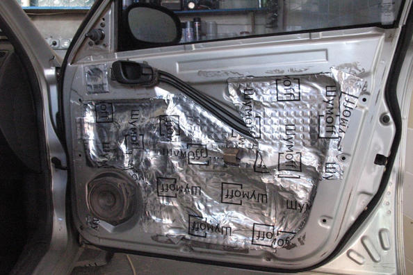 Do-it-yourself Lanos Tür Schallschutz