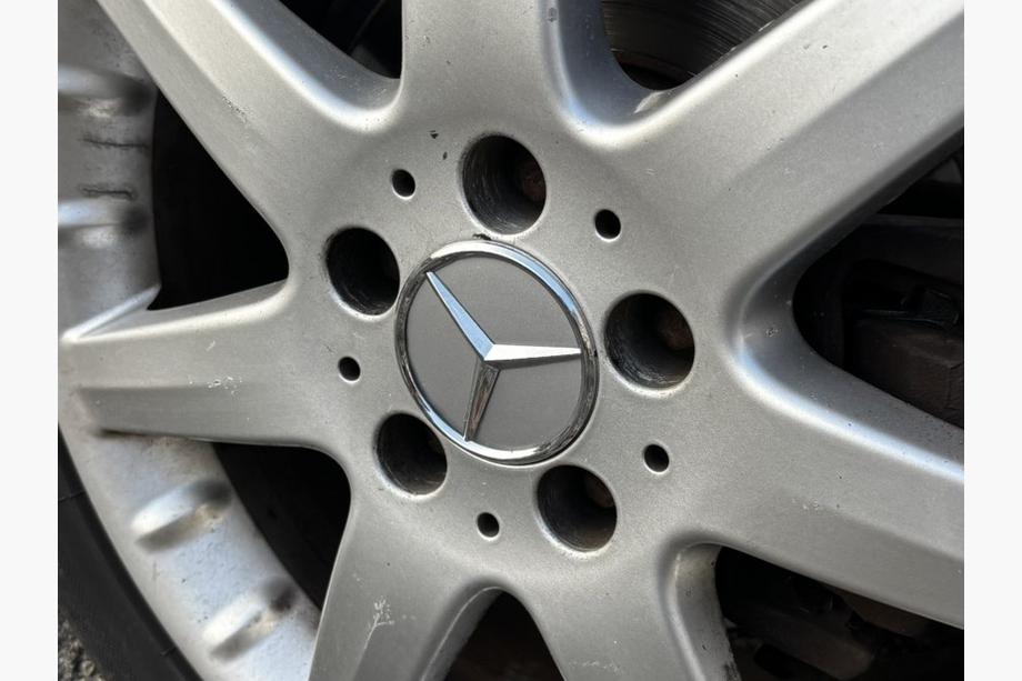 Mercedes-Benz Felgendeckel 70/75 mm mit Ring (4 Stk, grau) Foto 3