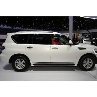 Türleisten (4 Stk, Chrom) Nissan Patrol Y62 2010-2024 Foto 4