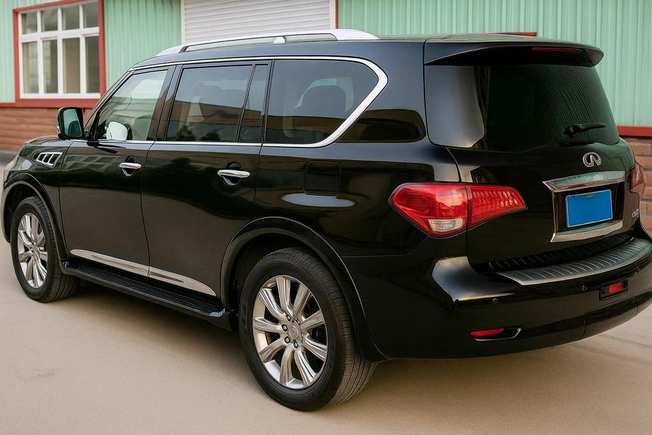 Nissan Patrol Y62 2010-2024 Türleisten (4 Stk, Chrom) Image