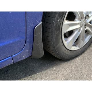 Premium Schmutzfänger (4 Stk) Honda FIT/Jazz 2014–2020 Foto 1