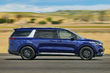 Rückblick auf den neuen KIA Carnival Minivan der neuen Generation Foto 5
