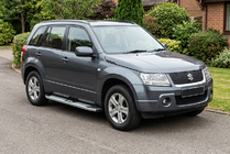 Suzuki Grand Vitara 2005-2017 Seitenschweller Mevsim Grey (2 Stk., Aluminium) Foto 1