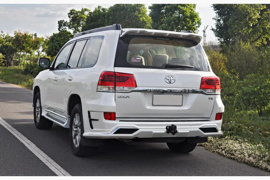 Toyota Land Cruiser 200 2007-2021 Heckstoßstange komplett 2016+ (EWAN) Image