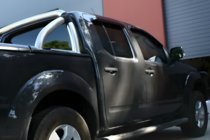 Nissan Navara 2006-2015 Windabweiser (4 Stk, HIC) Foto 2
