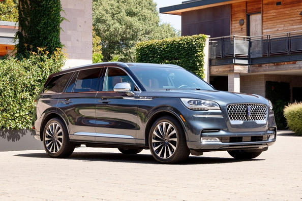 Premium 7-Sitzer Crossover Lincoln Aviator