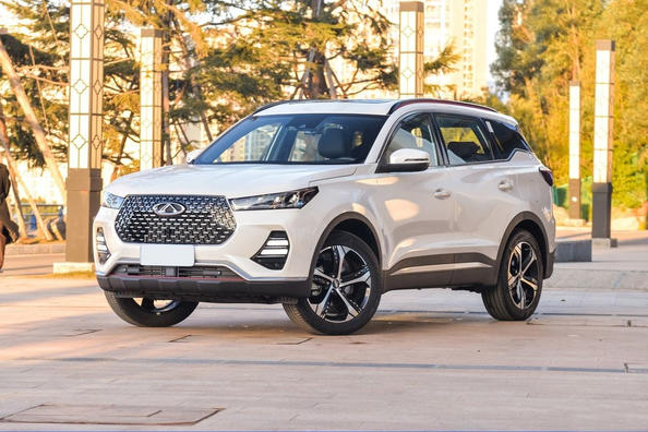 Crossover mit Frontantrieb Chery Tiggo 7 PRO der zweiten Generation
