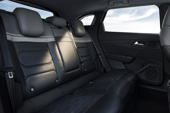 Citroen C5 X Crossover Liftback der neuen Generation Foto 9