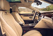 Bewertung der allradgetriebenen Luxuslimousine Bentley Flying Spur Foto 9