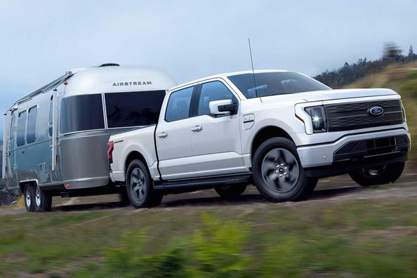 Ford präsentierte eine elektrische Modifikation des F-150 Pickups Foto 2