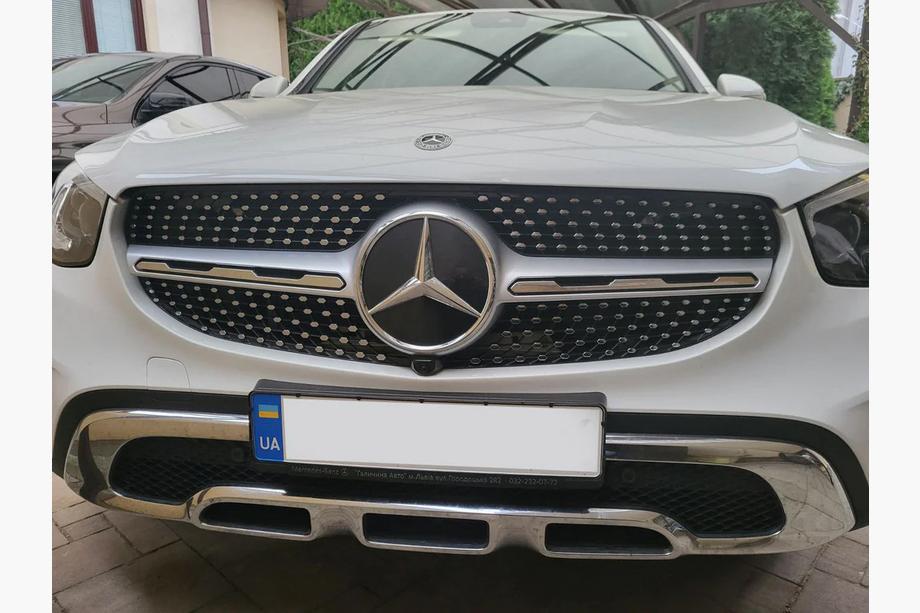 Mercedes GLC X253 2015-2022 Frontgrill Diamond Silver (für Base 2019-2022) Image