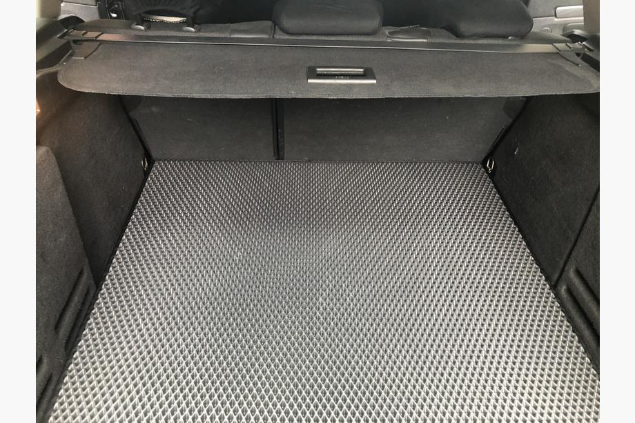 Renault Laguna 2007-2015 Kofferraummatte (EVA, Schwarz) SW Foto 3