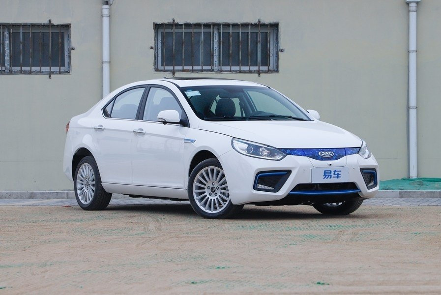 JAC iEVA50 Elektro-Limousine im Test