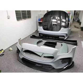 Bodykit mit Carbon-Motorhaube Maserati Quattroporte 2013-2023 Foto 2