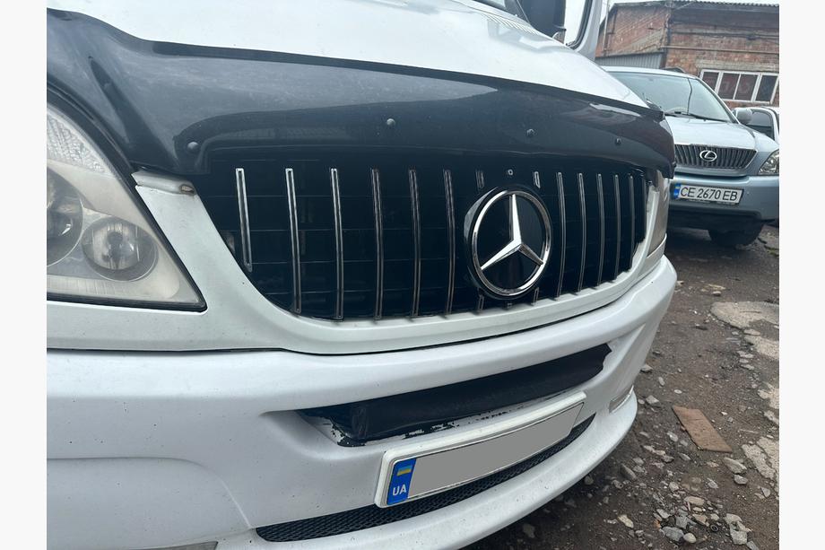 Mercedes Sprinter W906 2006–2018 Frontgrill GT Panamericana Chrom (2006-2013) Foto 5