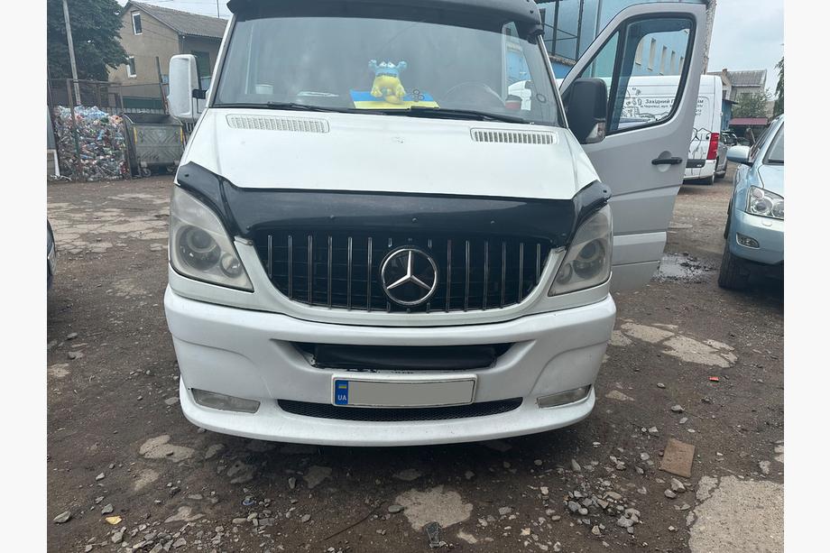 Mercedes Sprinter W906 2006–2018 Frontgrill GT Panamericana Chrom (2006-2013) Foto 6