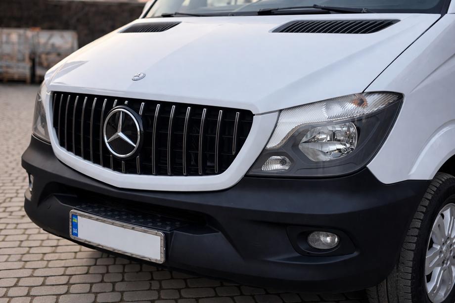 Mercedes Sprinter W906 2006–2018 Frontgrill GT Panamericana Chrom (2013-2018) Foto 1