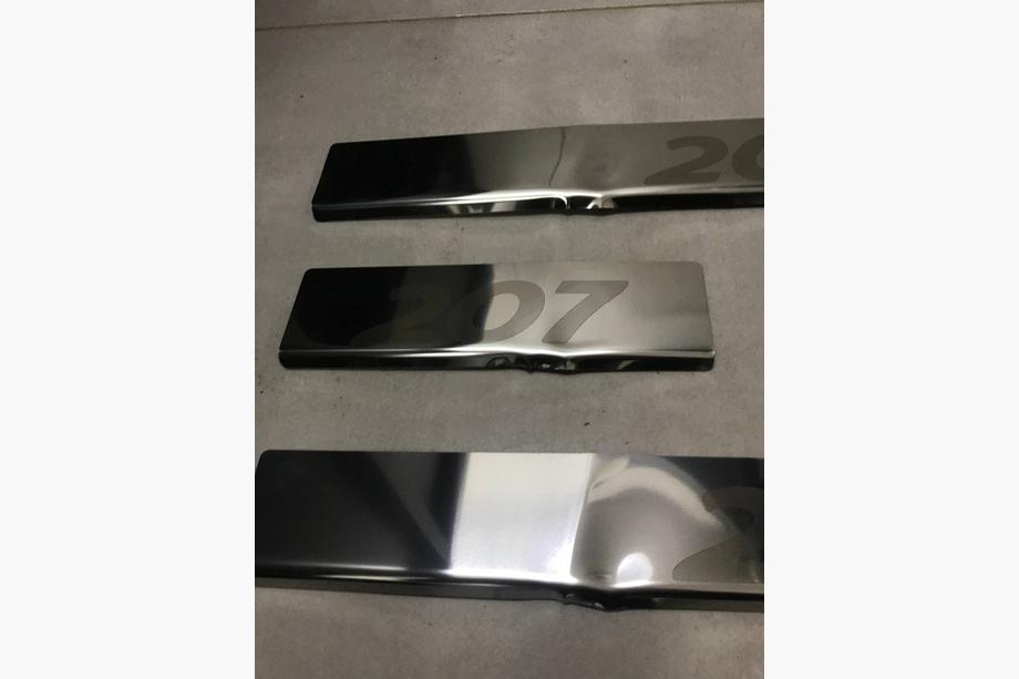 Peugeot 207 2006–2014 SONDERANGEBOT! Einstiegsleisten Carmos (4 Stk, Edelstahl) Foto 2