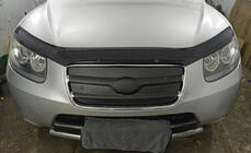 Hyundai Santa Fe 2 2006-2012 Wintergrill 2005-2010 (oben) Foto 1