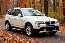 BMW X3 E83 2003-2010 Trittbretter Allmond Grey (2 Stk., Aluminium) Foto 1