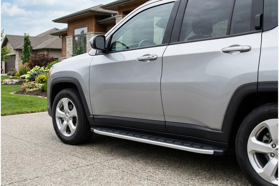 Jeep Compass 2016- Seitenschweller Fullmond (2 Stk., Aluminium) Image