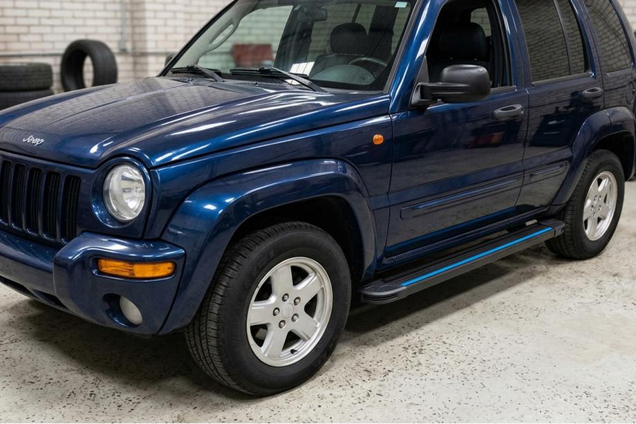Jeep Cherokee/Liberty 2002-2007 Seitenschweller Maya Blue (2 Stk., Aluminium) Image