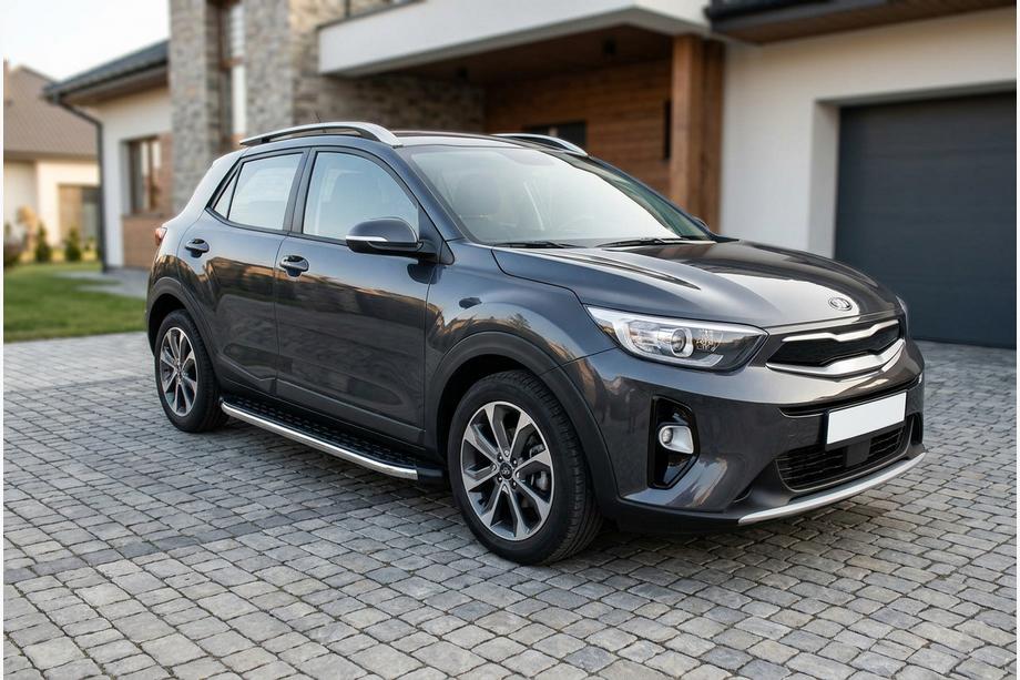Kia Stonic 2017- Seitenschweller BlackLine (2 Stk., Aluminium) Image