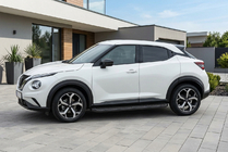 Nissan Juke 2020- Seitenschweller Tayga Black (2 Stk., Aluminium) Foto 1