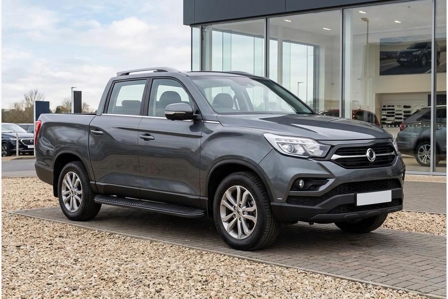 SsangYong Musso II 2018– Seitenschweller Tayga Black (2 Stk., Aluminium) Image