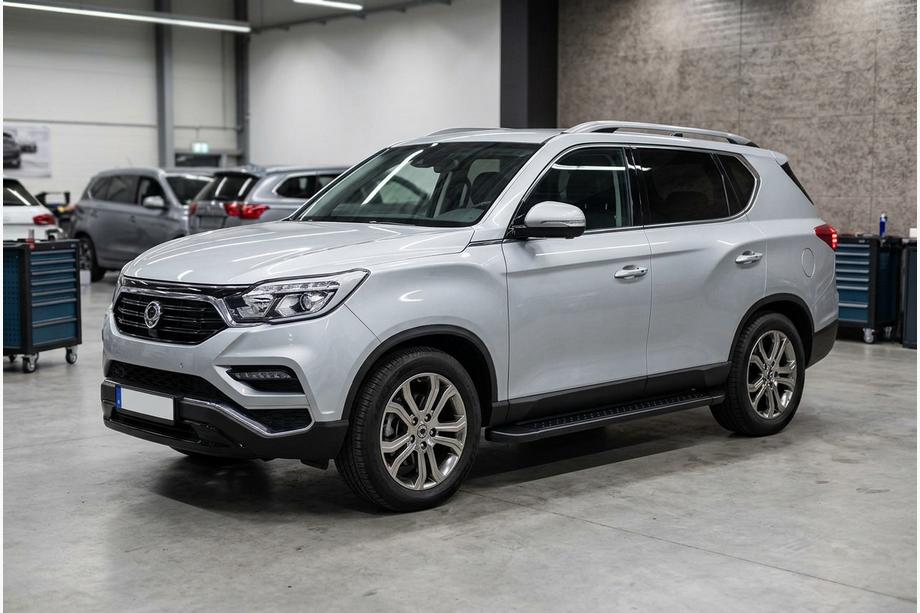 SsangYong Rexton II 2017- Trittbretter Allmond Black (2 Stk., Aluminium) Image