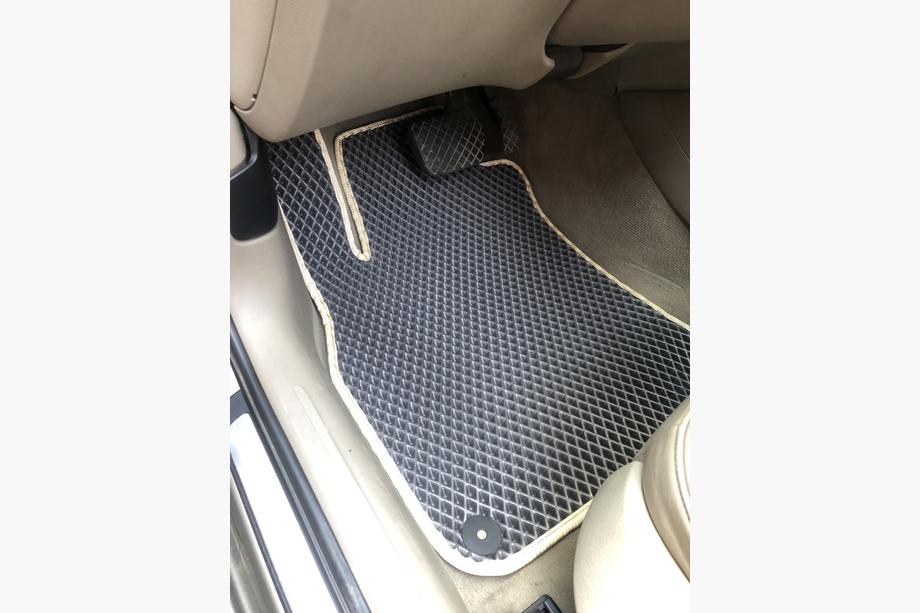 Audi A4 B8 2007-2015 EVA Fußmatten (schwarz) Image