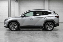 Hyundai Tucson NX4 2021- Trittbretter Allmond Black (2 Stk., Aluminium) Foto 1