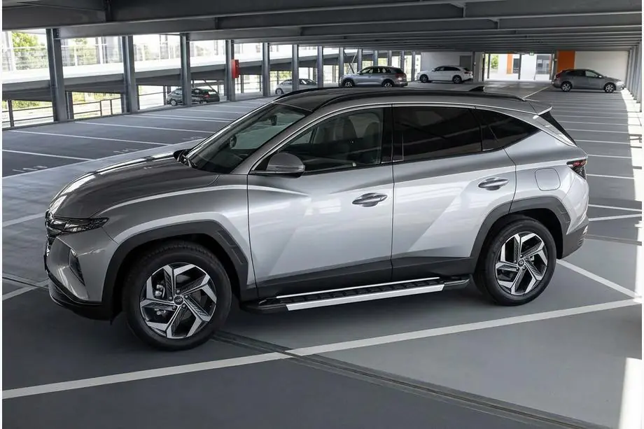 Hyundai Tucson NX4 2021- Seitenschweller RedLine (2 Stk., Aluminium) Image