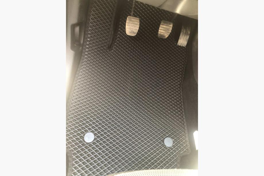 Renault Captur 2013-2019 EVA Fußmatten (schwarz) Image
