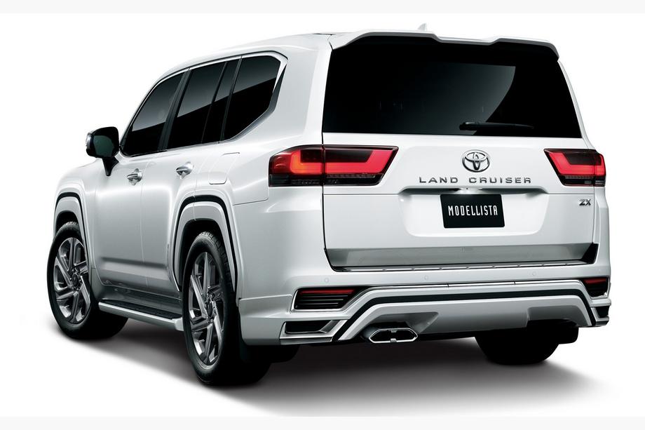 Toyota Land Cruiser 300 2021- Modelista Spoiler Schwarz Foto 2